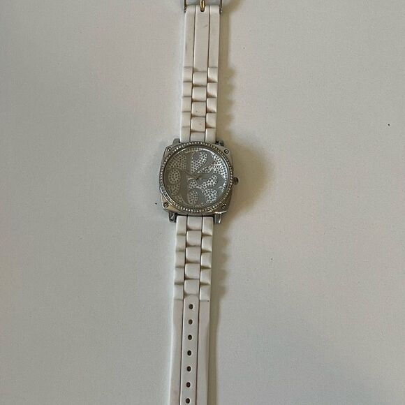 Used XOXO Womens White Rhinestone Watch - Picture 1 of 5
